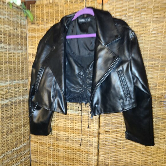 Boho Rock Moto Boho Faux Leather Crop Top Corset Style Laces Lace Trim SZ L - Picture 5 of 5